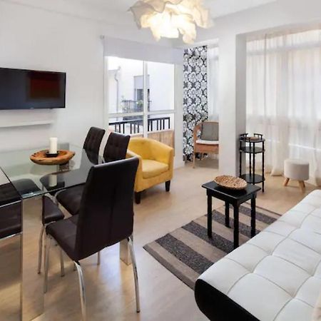 Garcia Briz Apartments Малага Экстерьер фото